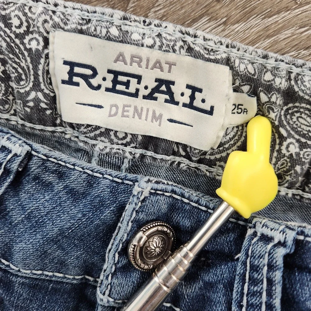 Ariat Real Denim Womens 25R Bootcut Jeans Medium Wash Contrast Stitch Western